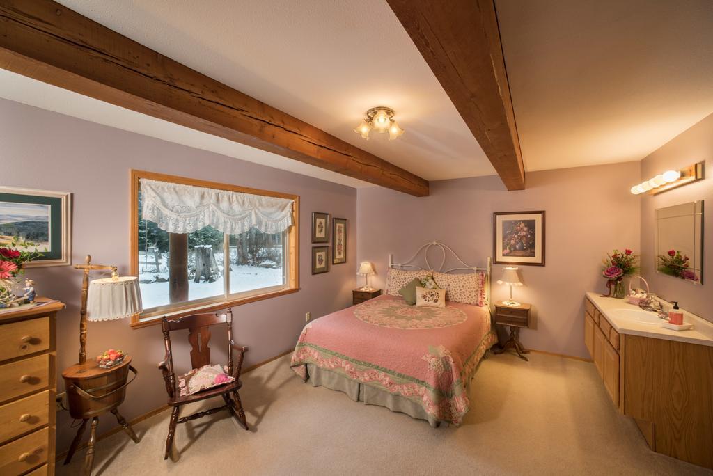Western Pleasure Guest Ranch Sandpoint Eksteriør billede