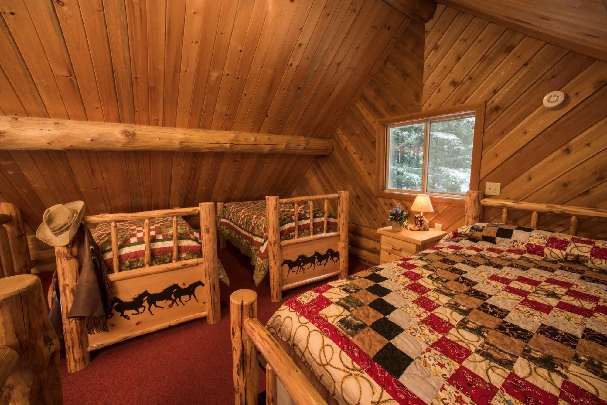 Western Pleasure Guest Ranch Sandpoint Eksteriør billede